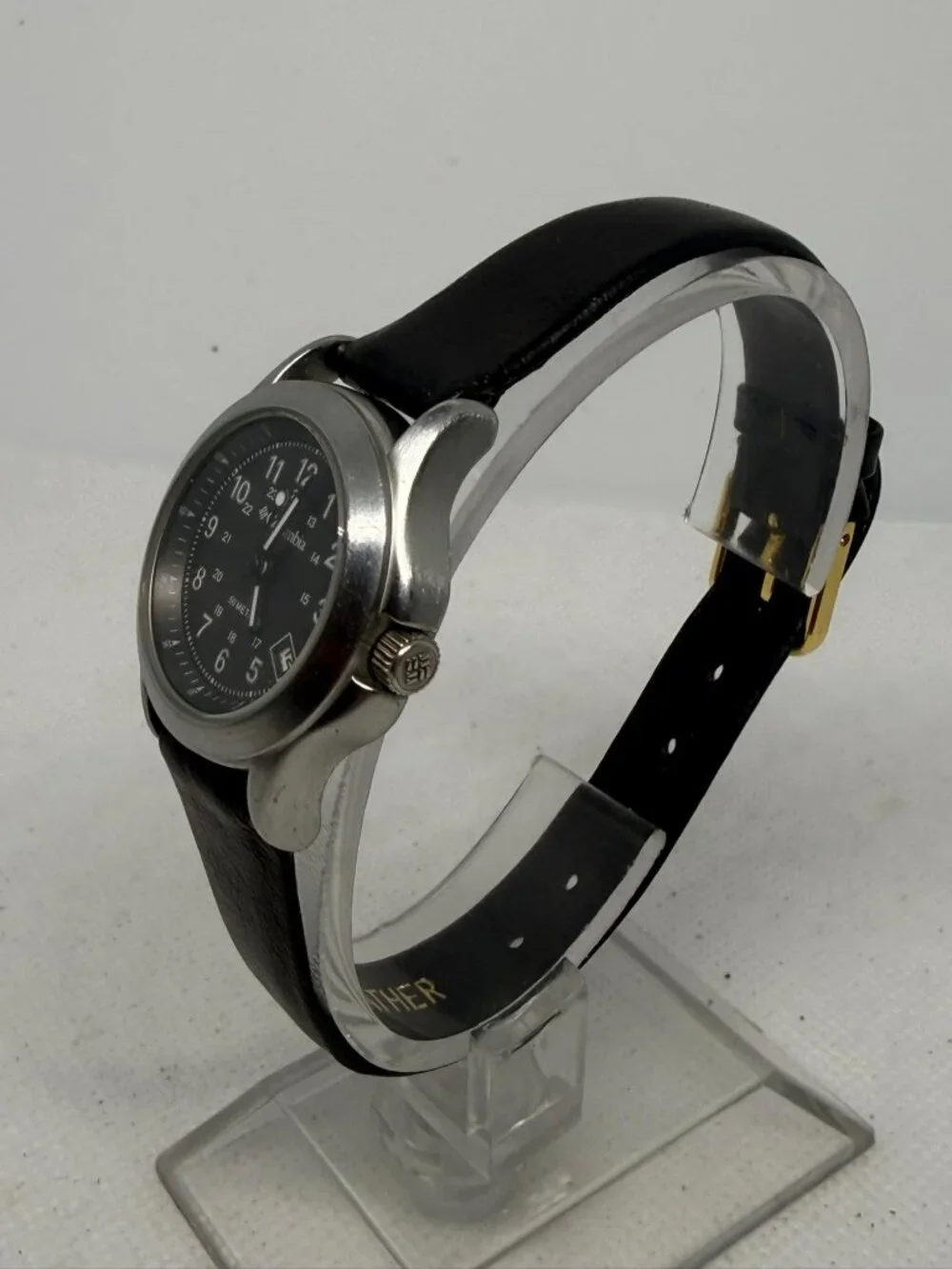 Columbia Women's Silver-Tone Black Dial Arabic Numeral Date Leather Watch WR100M